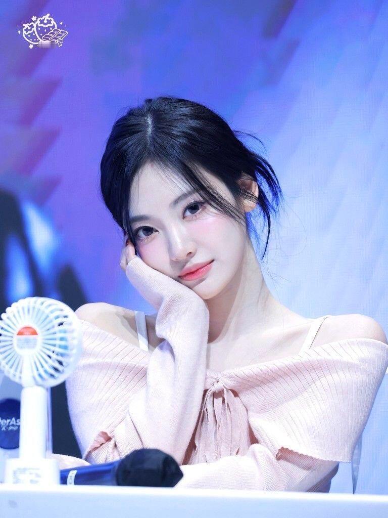 * 241103｜艺颗萌萌的水蜜桃小宁宁 