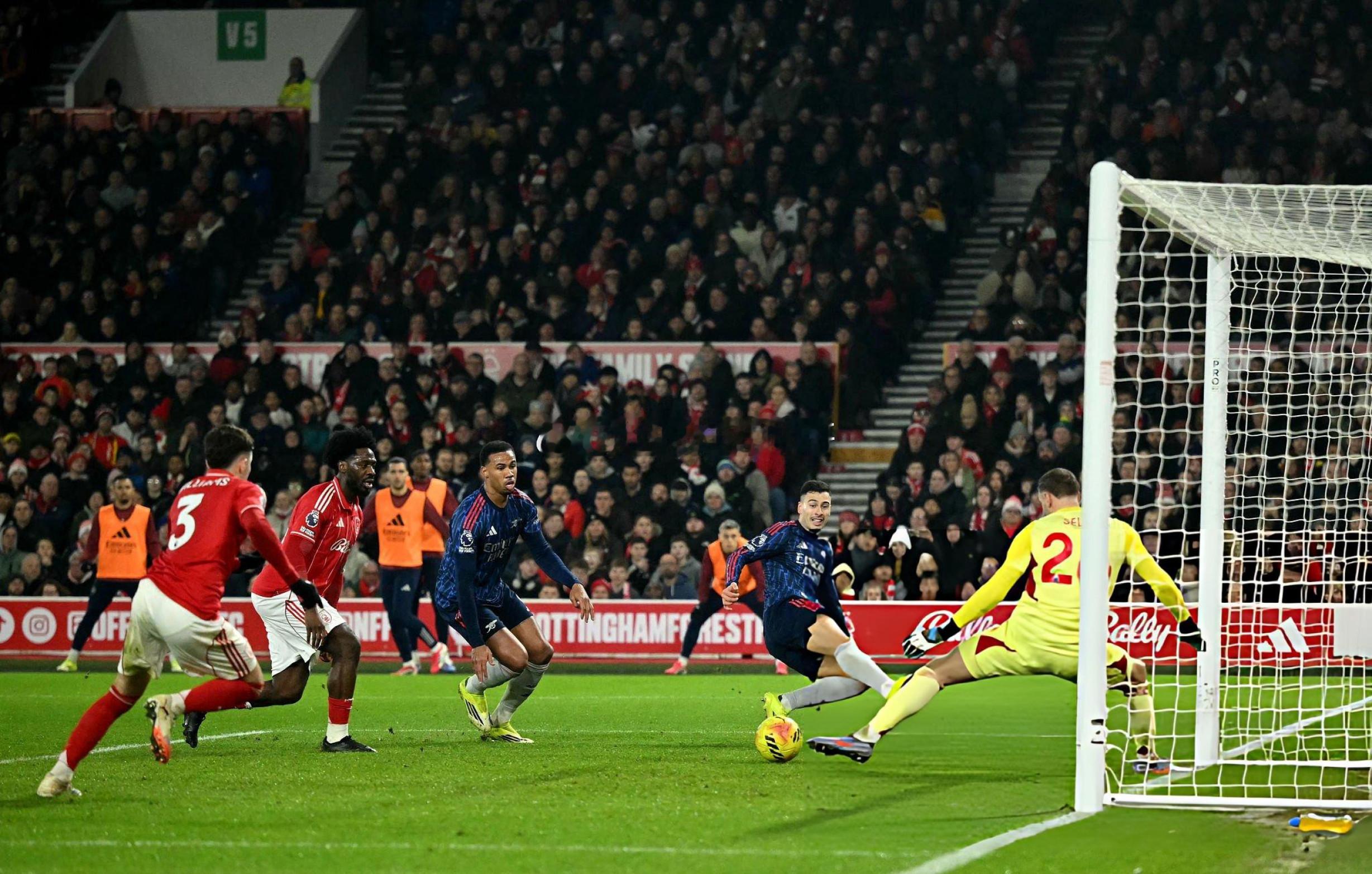 Gabriel Martinelli诺丁汉森林0比0阿森纳