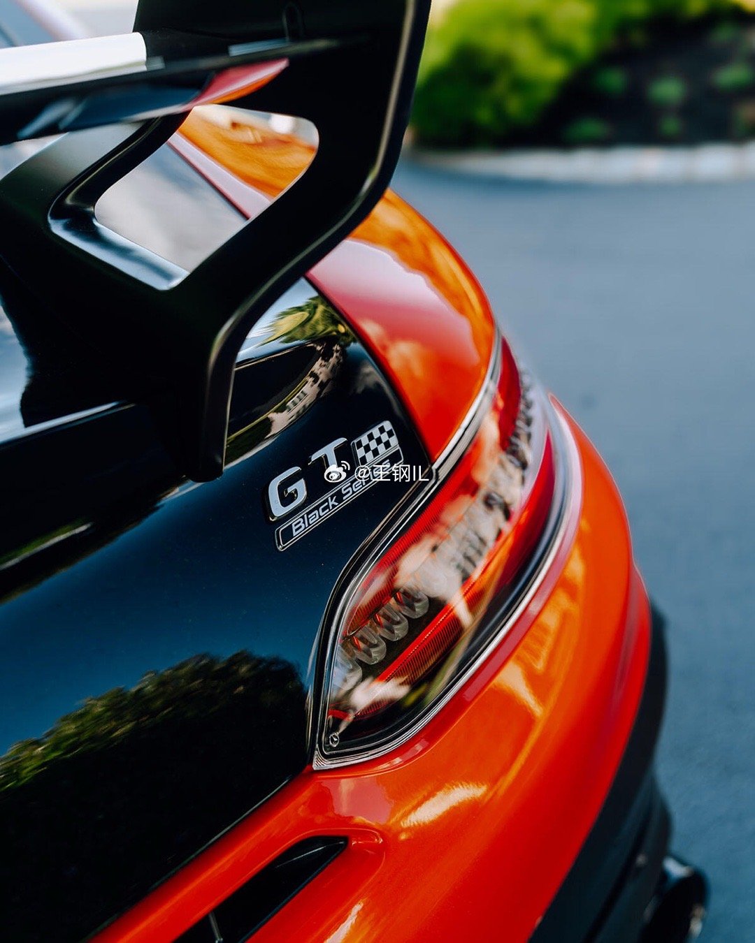 能合法上路的赛道猛兽！这台AMG终极版，到底有多能打？说起奔驰AMG的量产性能天