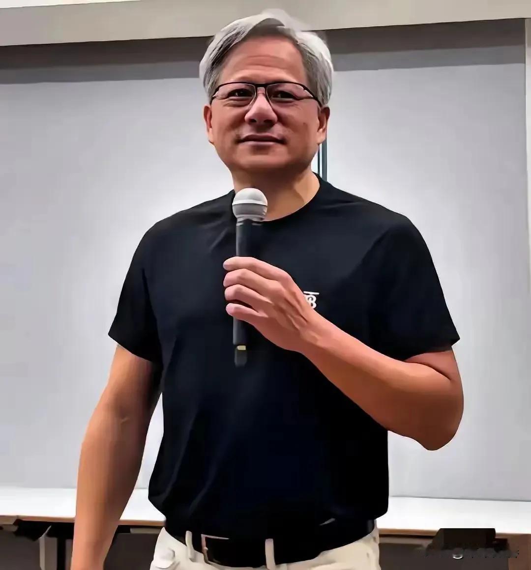 难怪有人常说，华人要是和白人结婚，到了第三代基本就看不见华人的样子了。英伟达的老