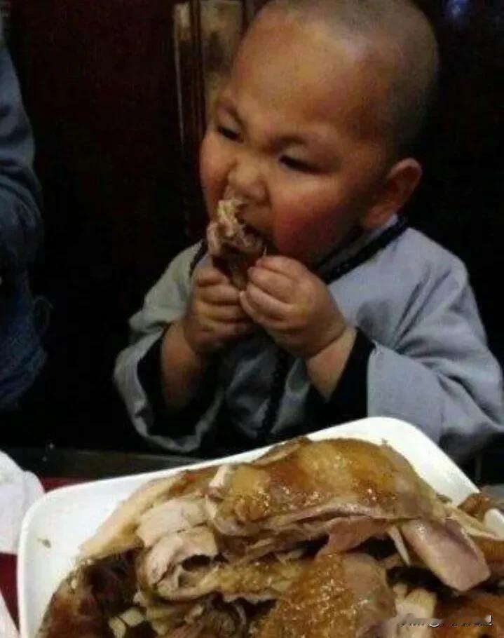 从来没有打过这么富裕的仗。
这是要上10000点的趋势呀。#炒股喜悦分享记# #