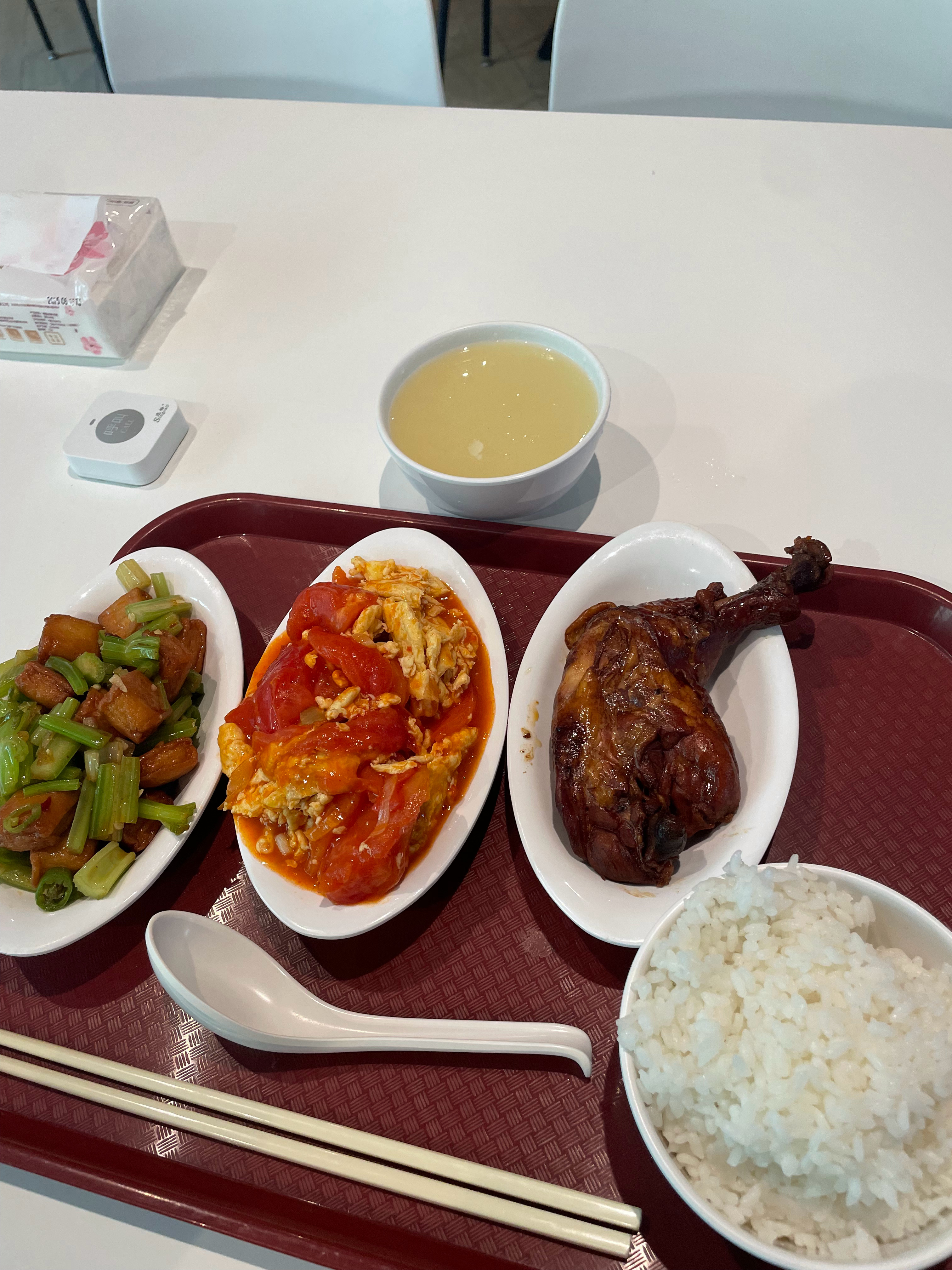 感受下北京的物价朋友们[嘻嘻]这一顿得多少米？ ​​​