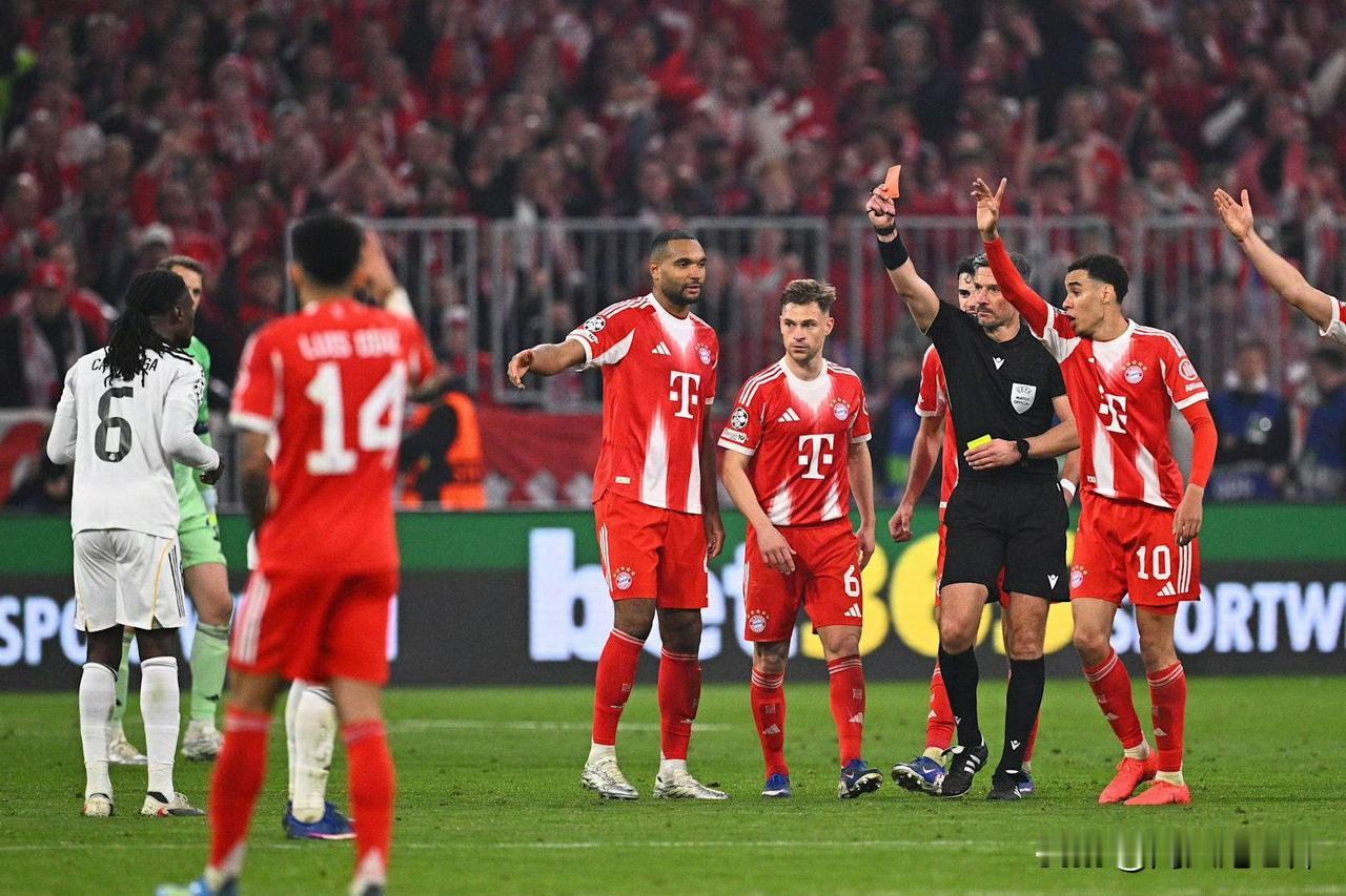 ⚽ 拜仁 4 - 3 皇马（总比分 6 - 4）
时间：2026 - 04 - 