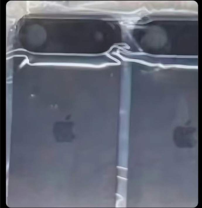 iPhone17Air背板  兜兜转转谷歌的设计又回来了，厚度5.5mm，后置单