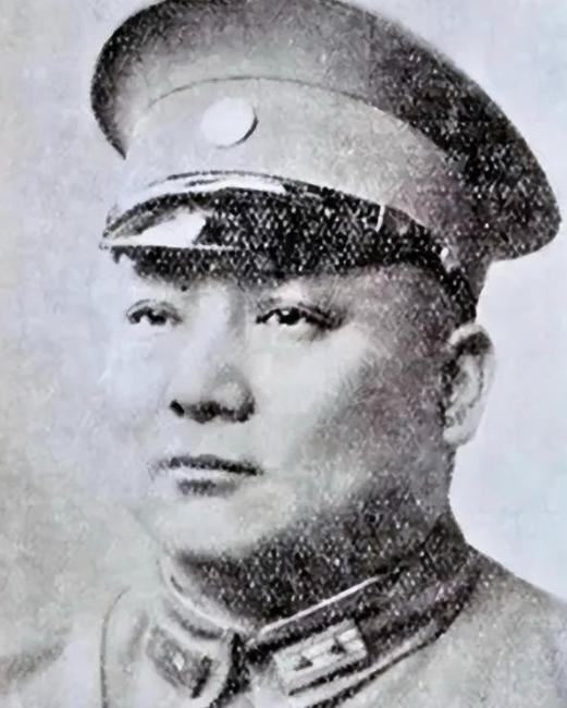 1938年，国军少将登门拜访陈诚，名片被当众扔进纸篓，多年后沦为汉奸遭枪决。
