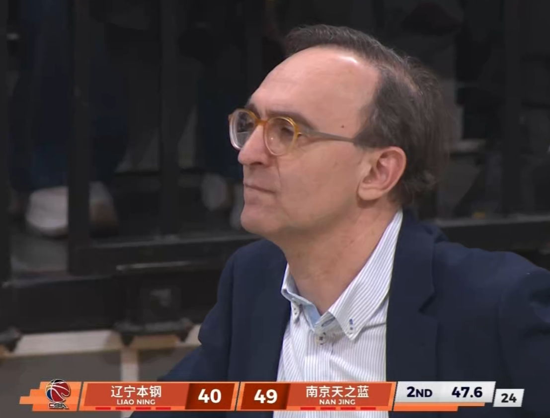 这失误看麻了…辽宁男篮vs同曦男篮