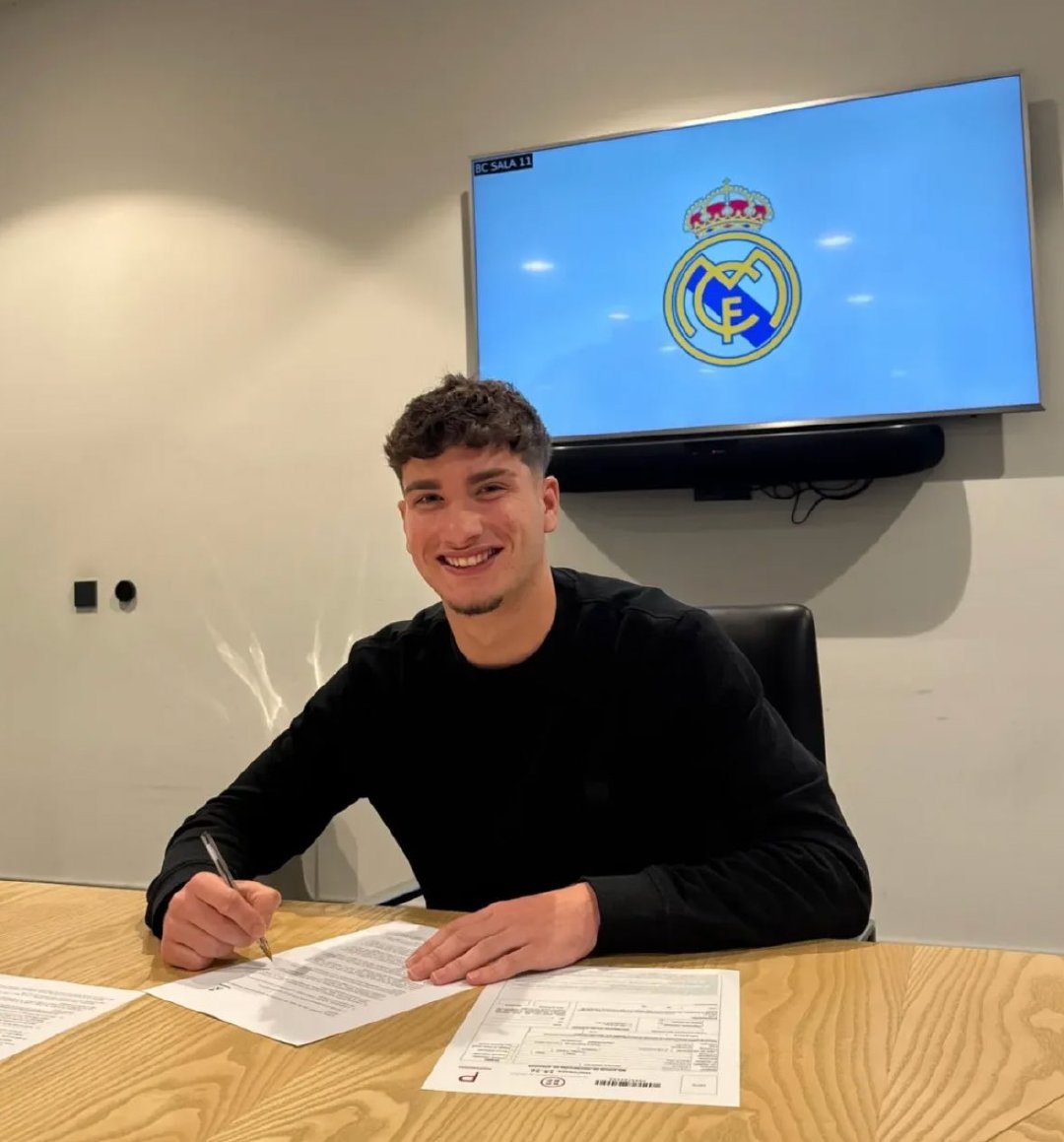 官方：塞斯特罗续约至2028年。✍️皇马青训halamadrid