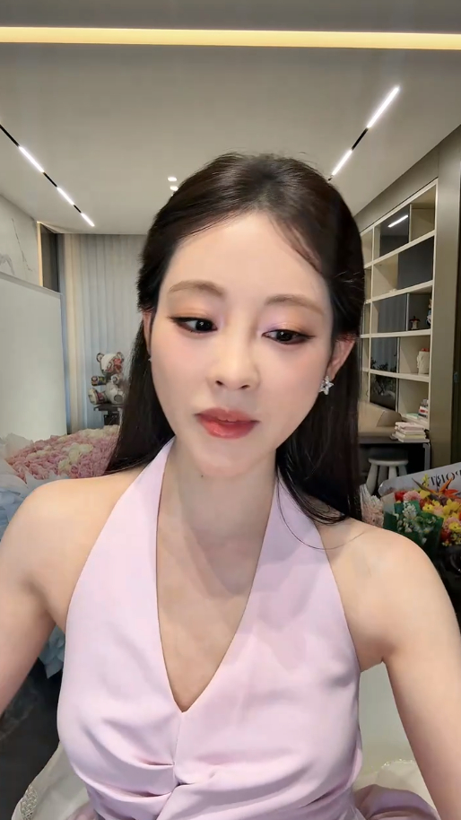 祝绪丹34岁生日状态祝绪丹直播生日状态祝绪丹34岁生日状态，祝绪丹直播生日状态，