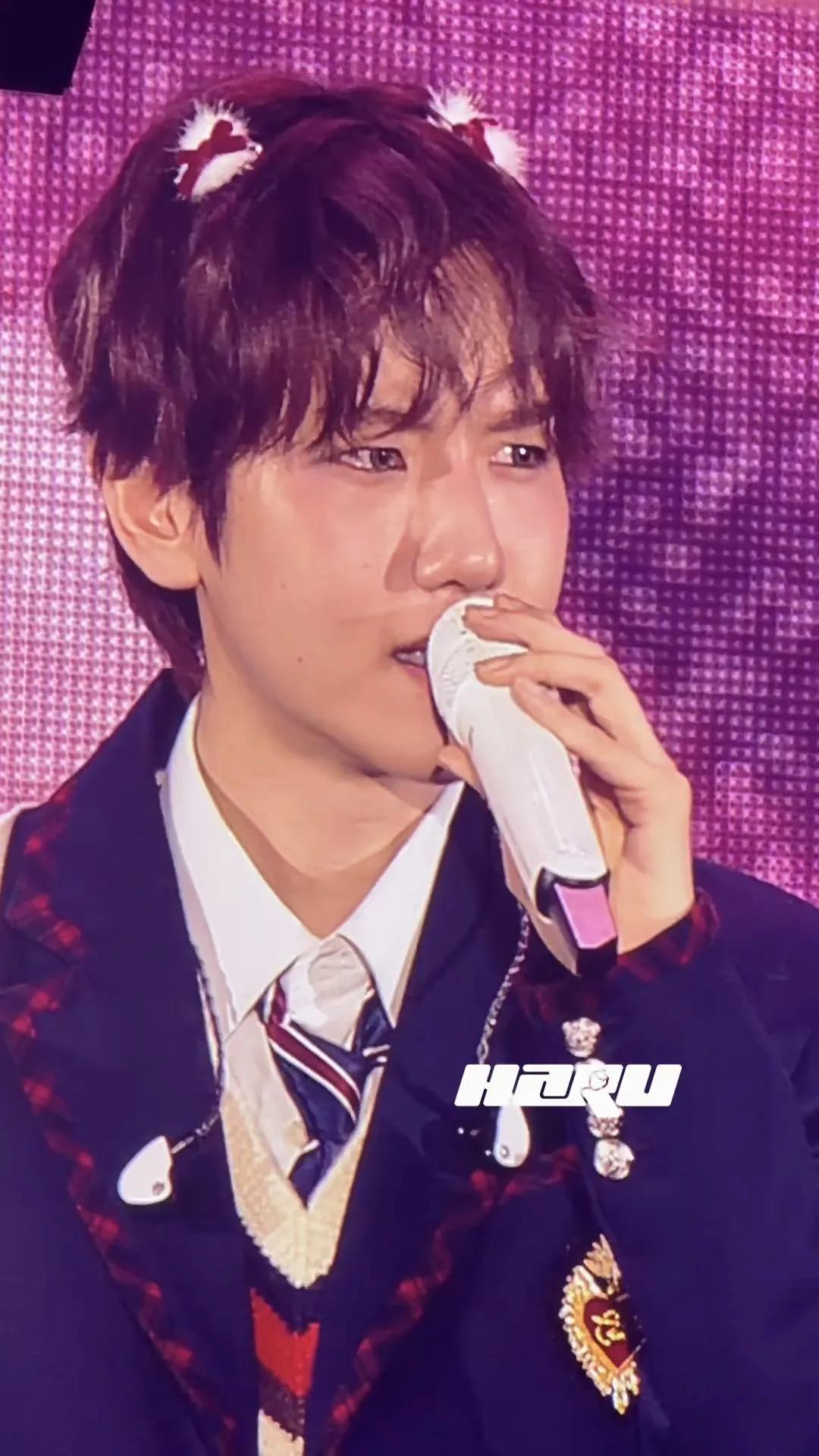 十年隐忍终破防，边伯贤的泪是双向奔赴的勋章
 
2026年1月4日，首尔演唱会的