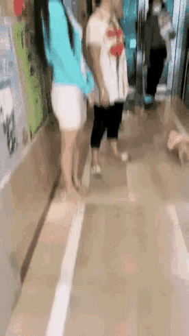 这绝对是亲妈[呲牙][呲牙][呲牙]看来是把未来的女婿相中了。[捂脸][捂脸][