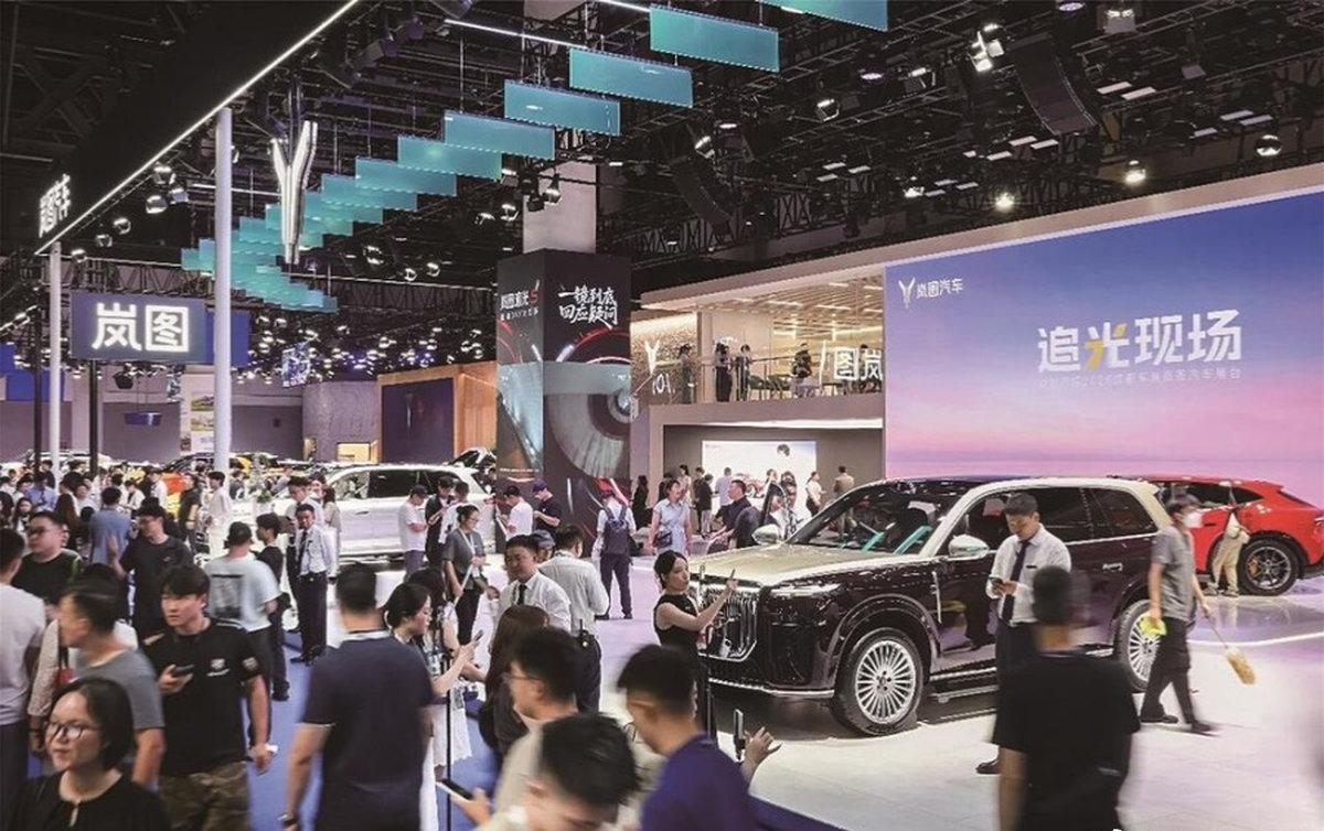 东风汽车“全家桶”亮相2026成都车展！
8月21日，第二十九届成都国际汽车展览