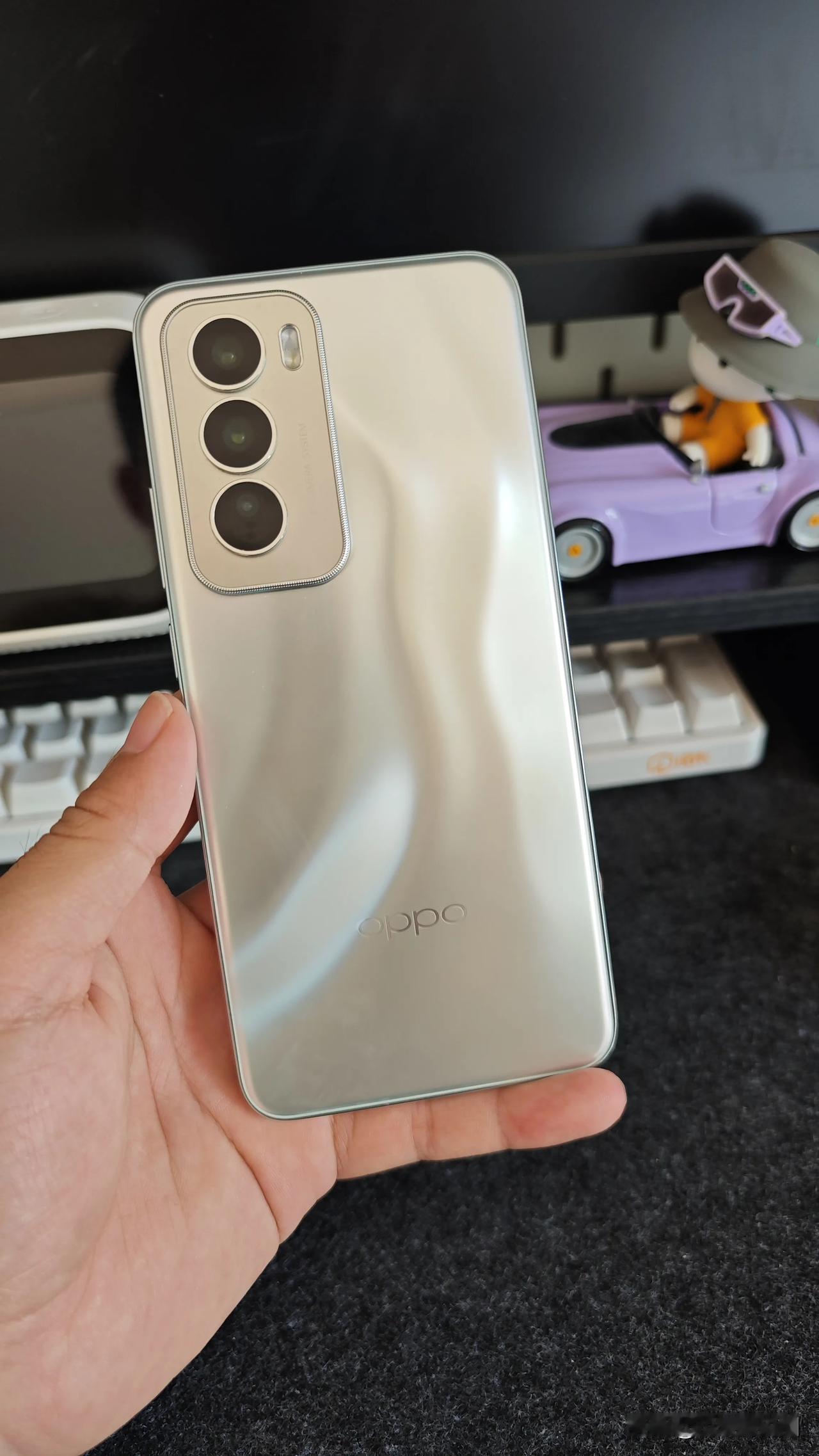 苹果不需要网络就能通信专利来了，这不是OPPOReno12的功能吗？我抄你的Li