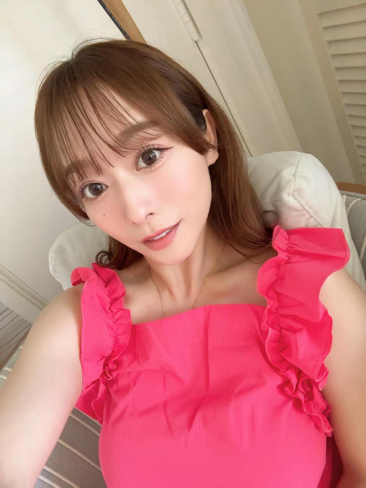 白石茉莉奈13周年記念イベント！in大阪白石茉莉奈日系水蜜桃 甜妹感十足的粉色衬