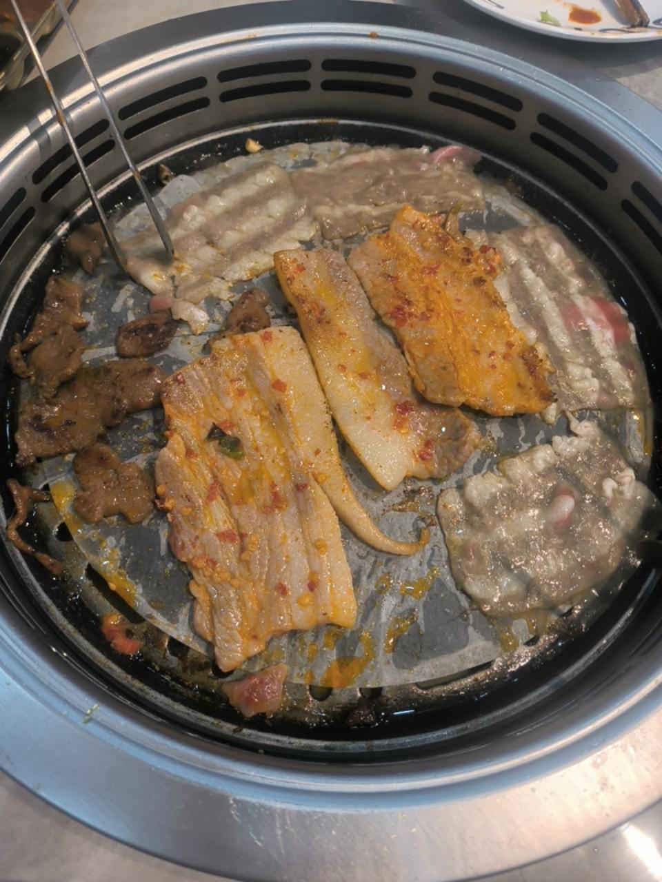 还是得吃烤肉才🈶生活的味