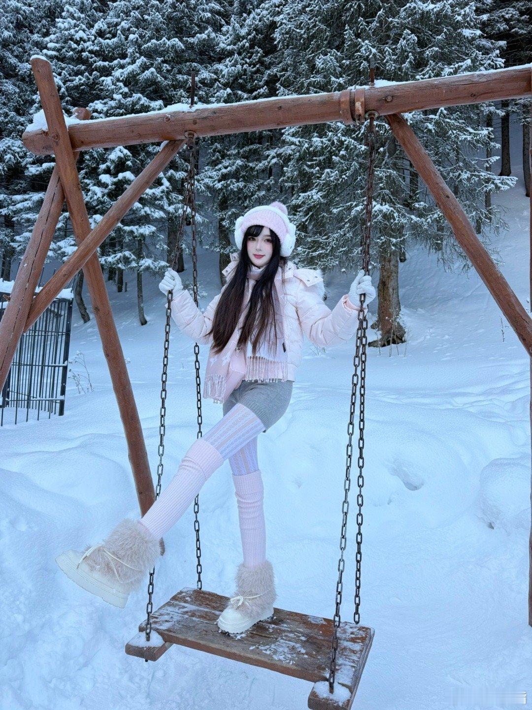 如果你也刚好看到雪 那就当我们见过面吧. 乌鲁木齐·庙尔沟瀑布