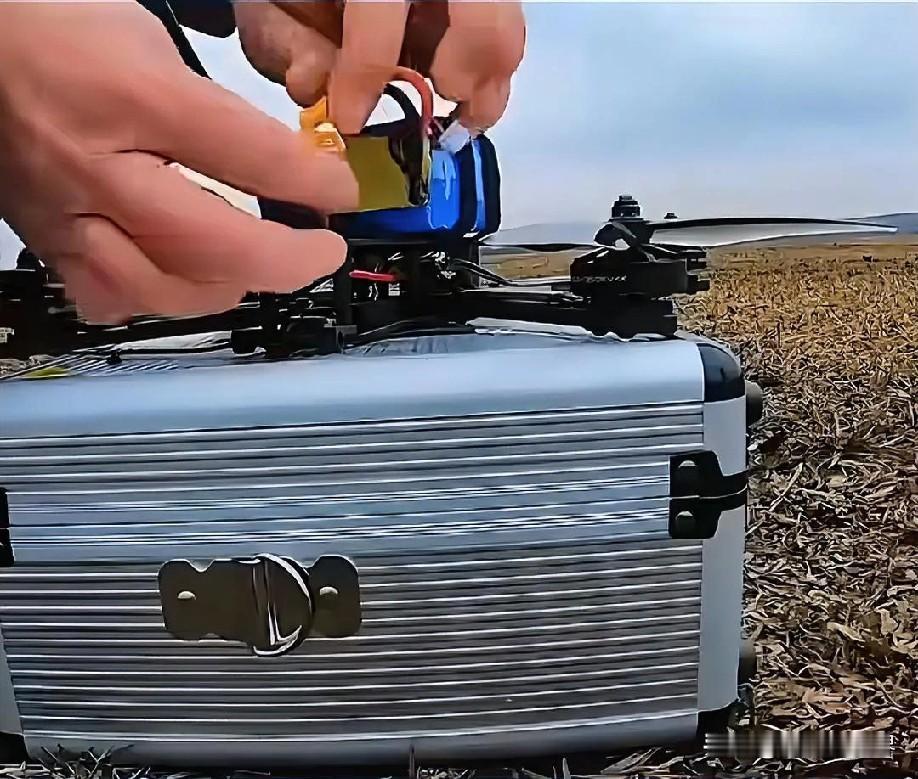 12月25日中午的最新消息，速报，全都不容错过，第七条：乌军今年接收FPV无人机