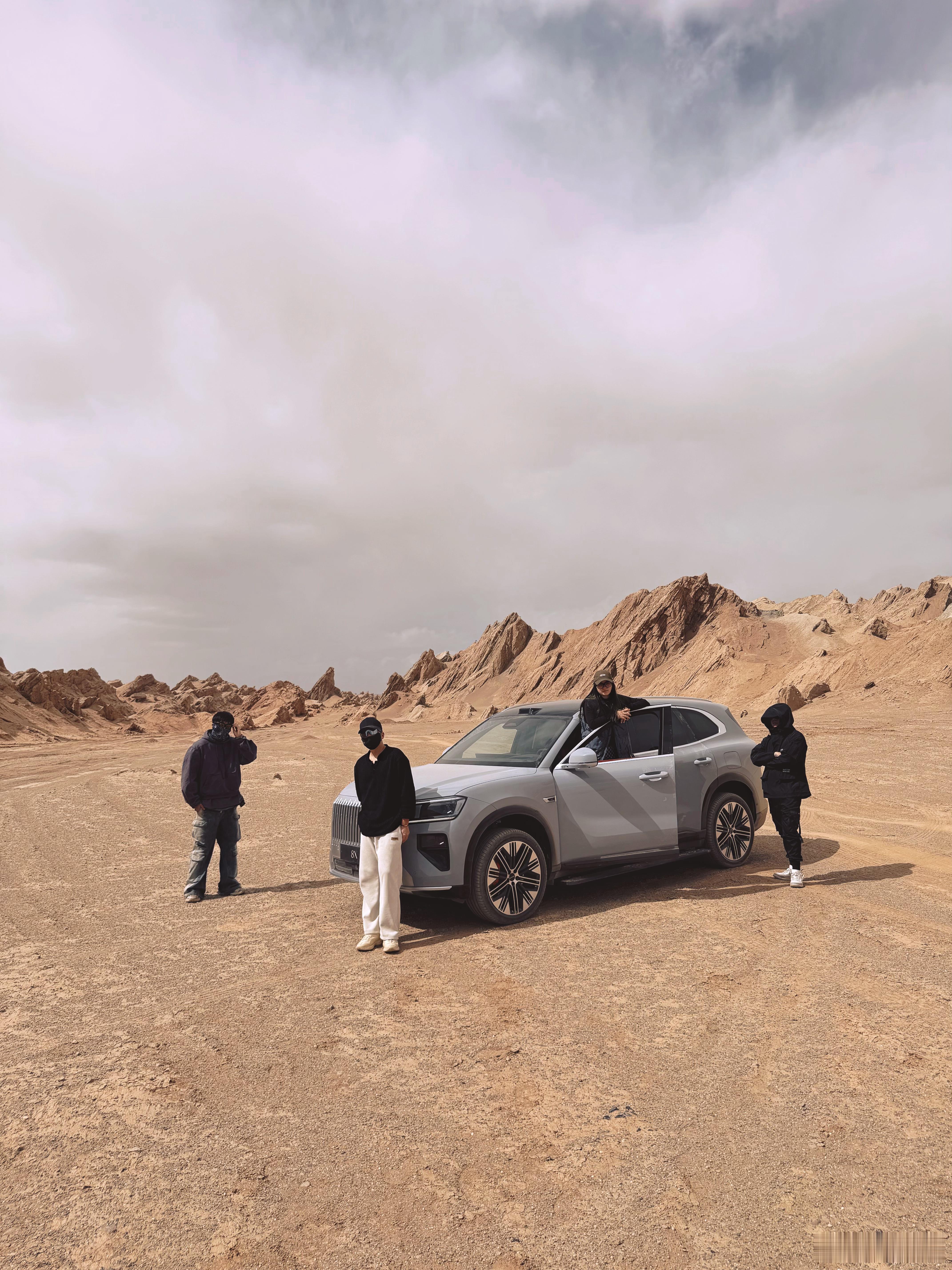 恭喜所有入选极氪全球委员会的理事望日后不负众望多替极氪用户发声多提出更多关于车辆