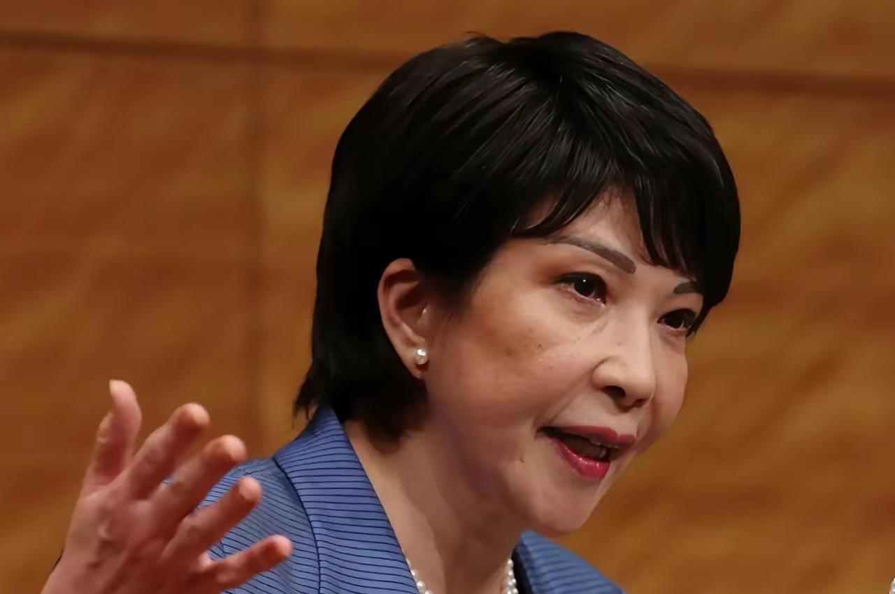 中国外交官一句“斩首说”，直接把日本舆论炸翻了天！

起因是日本新首相高市早苗放