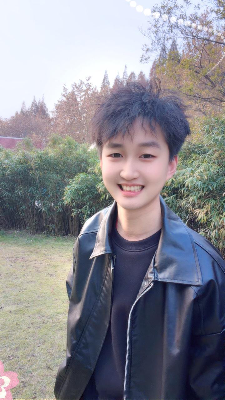 晒出我的年度兴趣 | 好好成长的一年 这一年，没有发生哪一件惊天动地的大事。但回