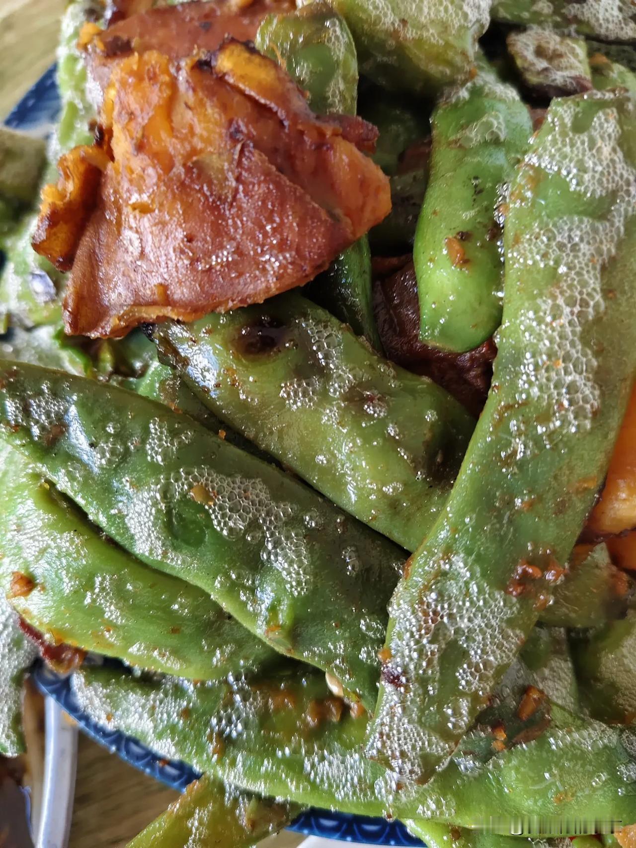 只有东北才🈶的贼拉拉特殊的烹饪方法:
如果没有翻译，你能看懂吗？
魔性的东北话