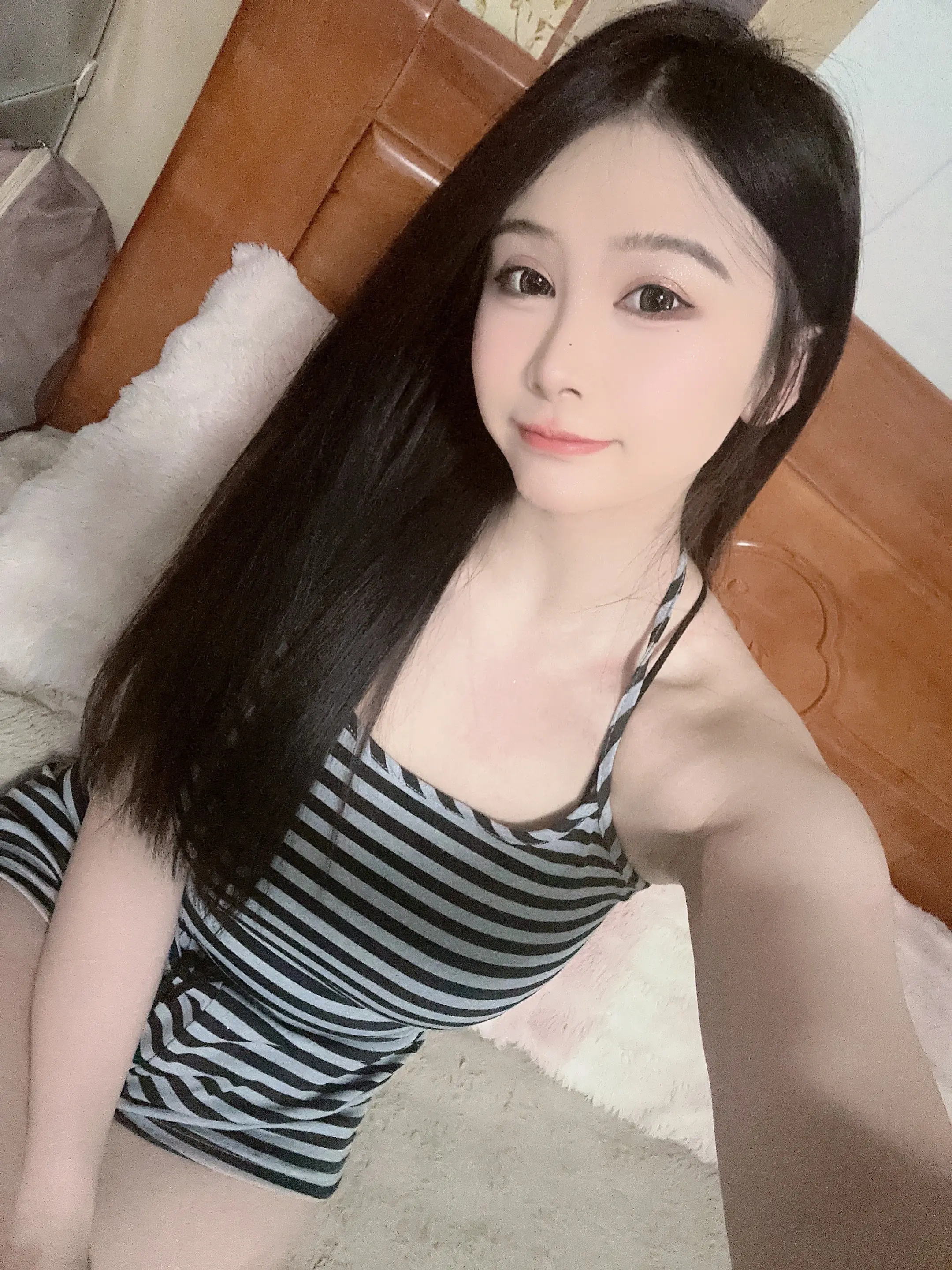 请假一晚 脚痛好困 明天有事🤦‍♂️