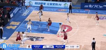 翟晓川最后突破打一个！挽回点颜面！
106：73！浙江狂胜北京队！
北京队这场三