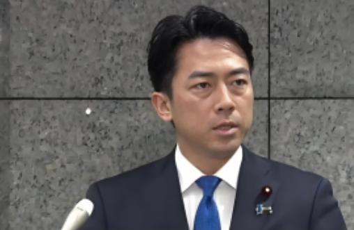 日本喊话中国了！就在 28 日，正在韩国访问的日本防卫大臣小泉进次郎就中俄军机联