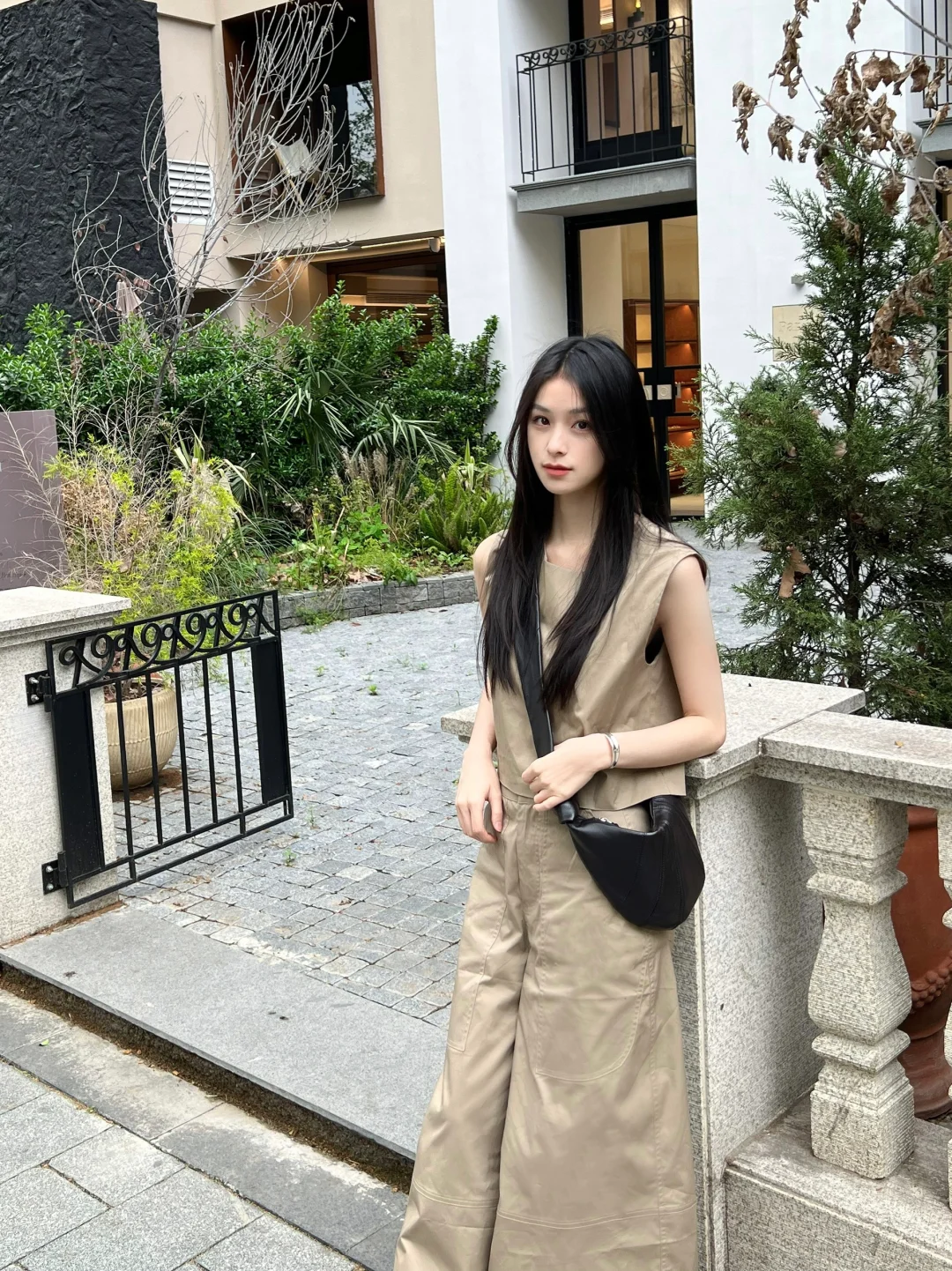 khaki day🥠