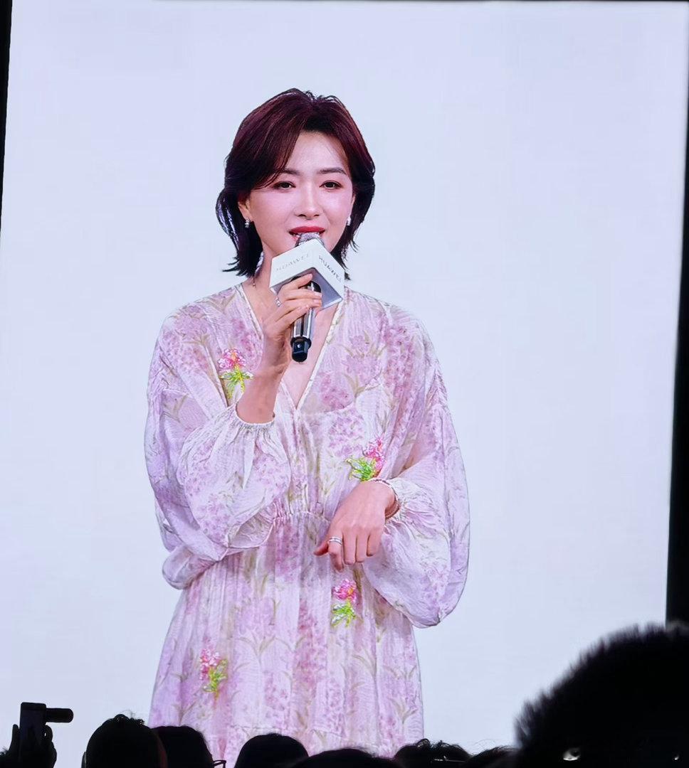 万茜来了好美华为发布会华为发布会