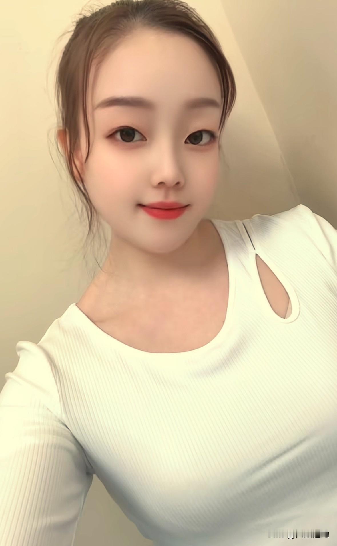 很多人都以为只要有了爱情就可以不要金钱，但结果到头来却是爱情没有了金钱之后，就变