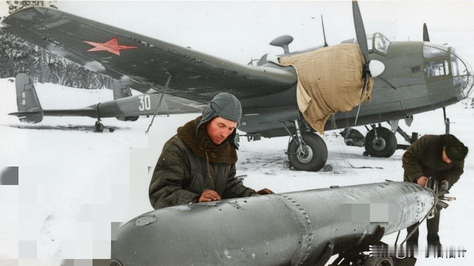 在苏联通过“租借法案”获得的约翰国飞机当中，汉德利·佩奇·汉普顿轰炸机是相当鲜为