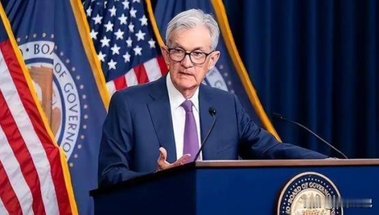 中国“金融导弹”已击穿华尔街，37万亿美债泡沫即将破裂！这不是军事推演，这是正在