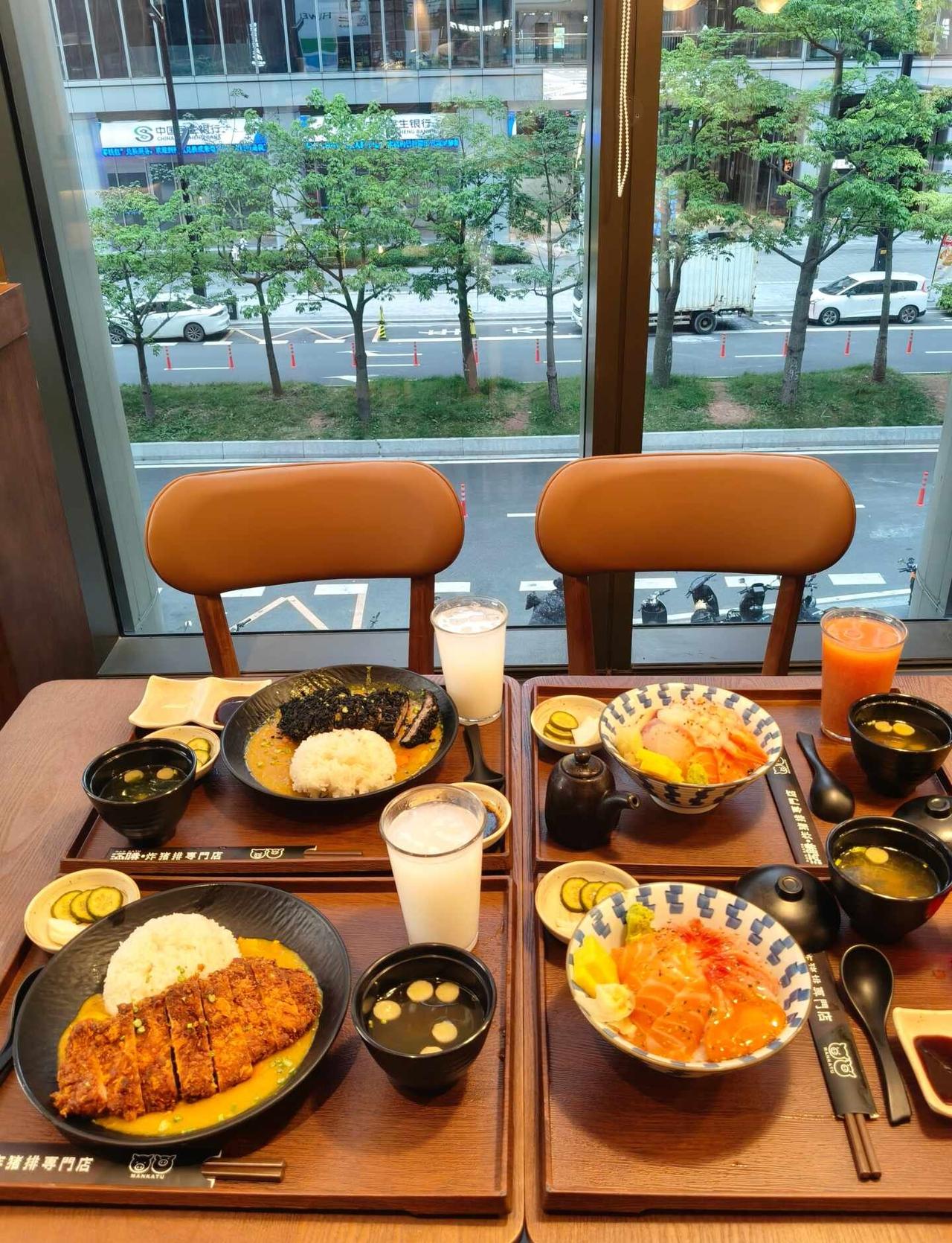 琶洲打工人的治愈食堂！会N刷的暗黑料理…
感谢我的青梅牛马同事带路……
发现了磨