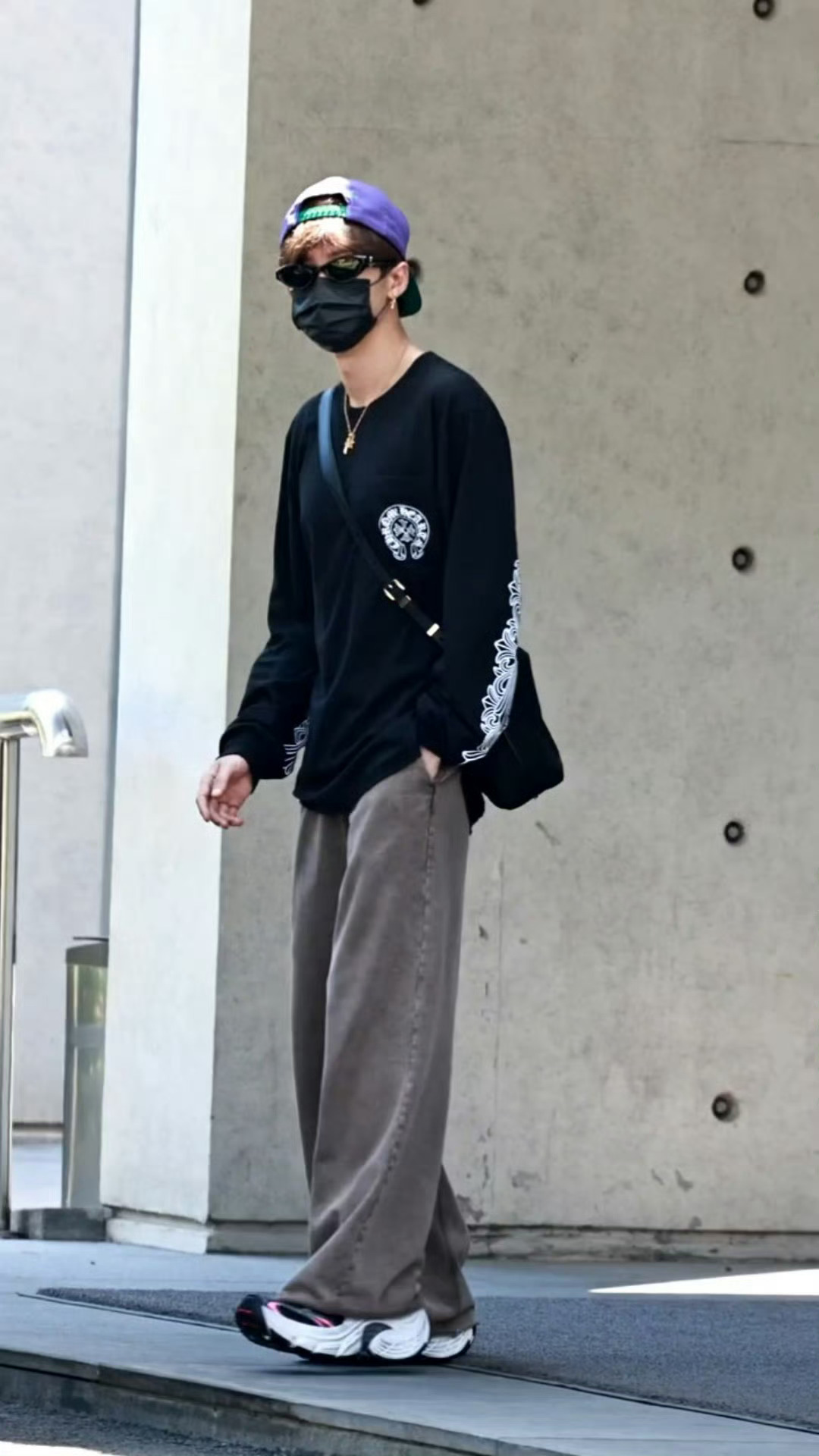 檀健次上海到达[爱慕]好帅好香的男大 ​​​