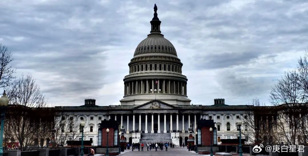 美专家推演美军夺岛三个路子，条条都是绝路！最近，美国向中东大举增兵的消息闹得沸沸