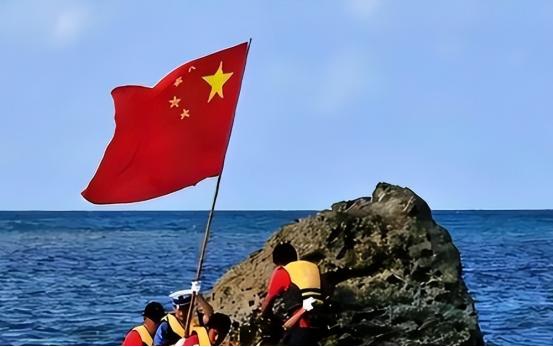 凭啥美国打伊拉克不用证据、俄罗斯进格鲁吉亚不用问联合国，中国在自家南海种个岛就得