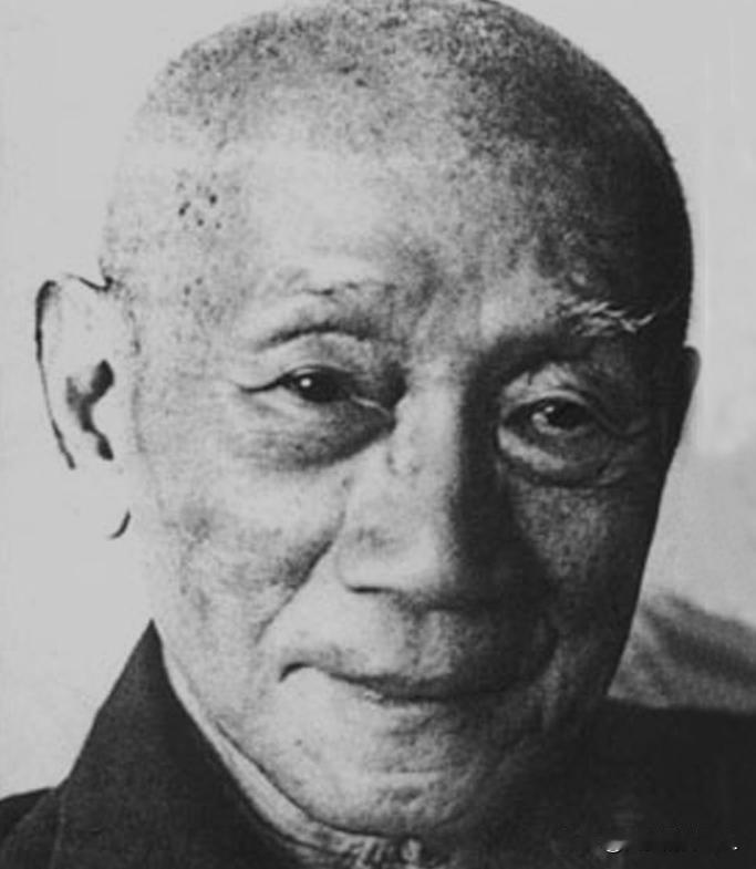 1907年，7岁的林风眠看着母亲被村民们五花大绑，即将带去“沉猪笼”，他冲进厨房