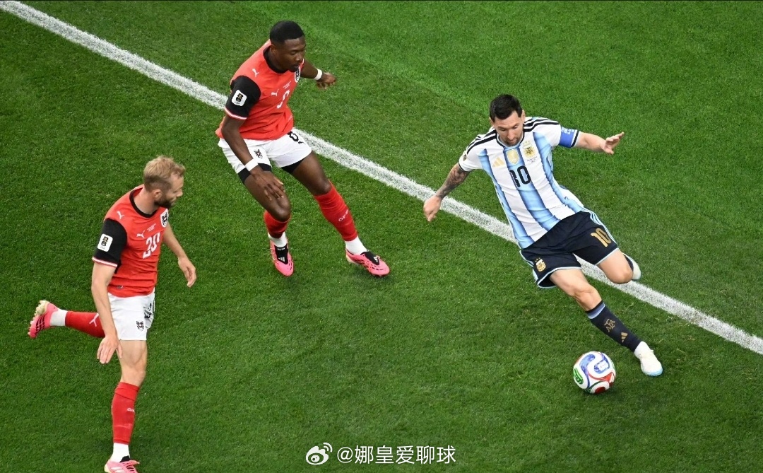 梅西 39岁依旧世界第一18球登顶历史射手榜，失点后强势救赎：梅西用运动战破门铸