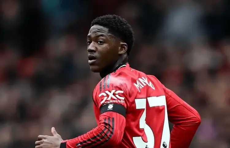 DO：梅努、马奎尔和刘易斯-霍尔入选本期英格兰队名单根据The Athletic