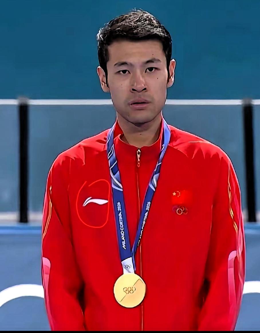 打破欧美百年金牌垄断，致敬青春的颜色，这就是中国青年的模样！
点赞宁忠岩！他跨过