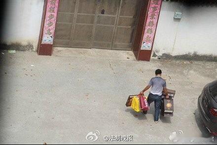 整整十年前2016年，偷拍县长的汪冬根黯然落马判囚5年6个月；整整十年后的今天，
