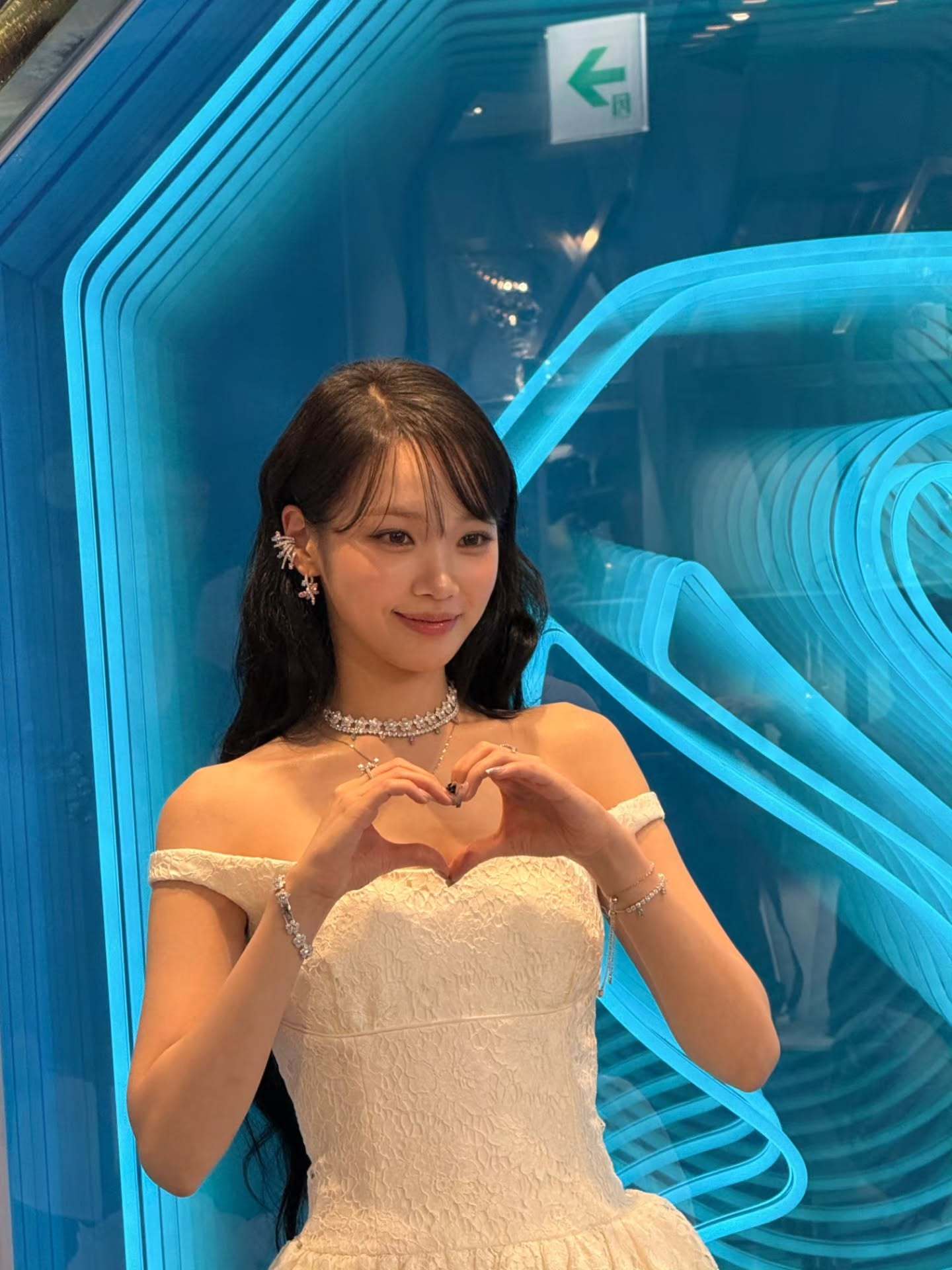 金采源INS Update(feat.施华洛世奇) 