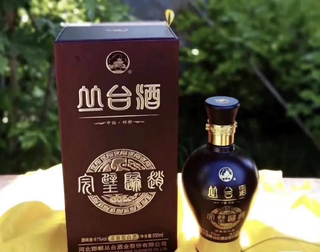 河北酒桌怪像：席上不摆老白干，偏爱这三款“便宜酒”，行家：会喝  

近日在朋友