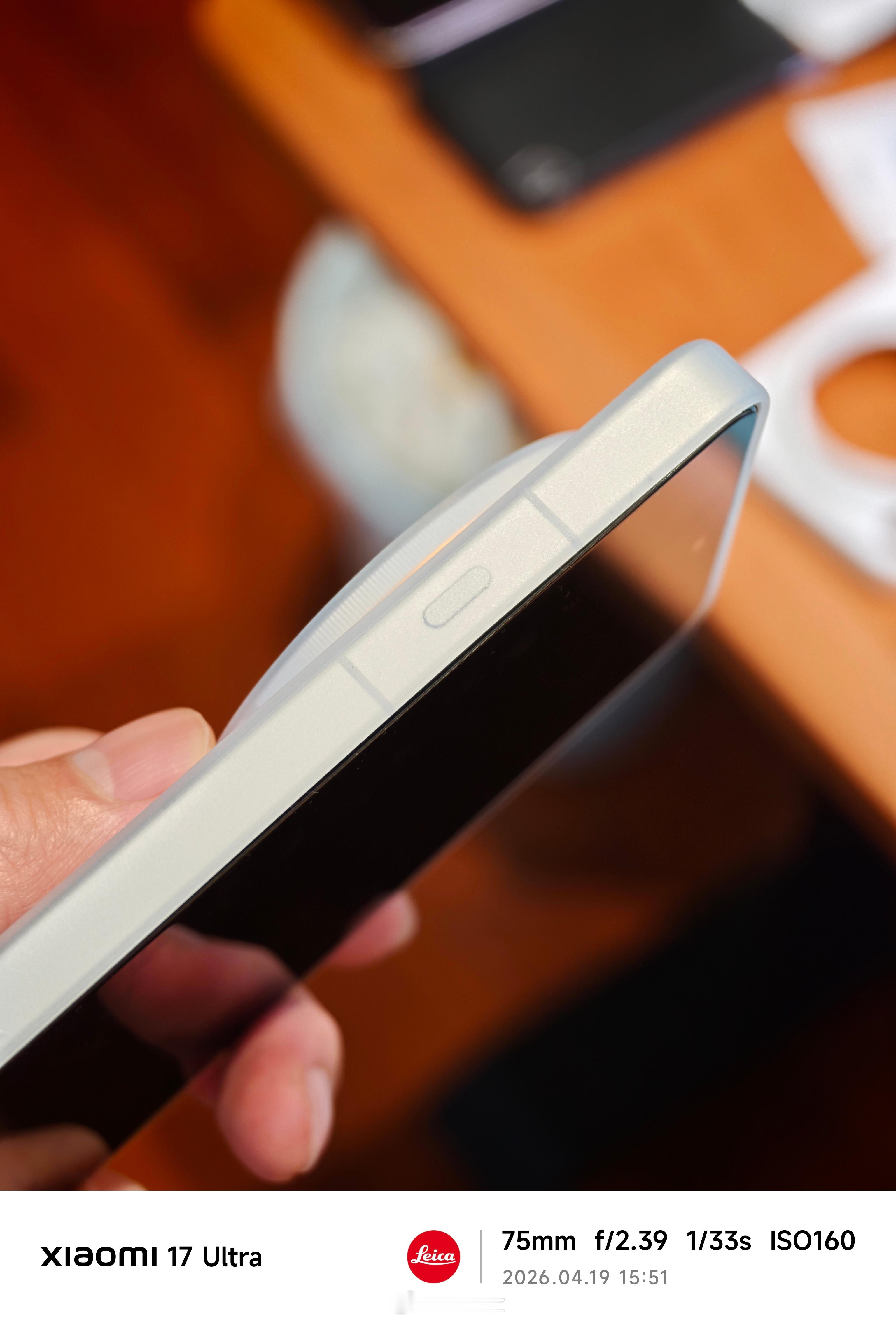 气死我了，买的find x9u手机壳自定义按键居然没开孔