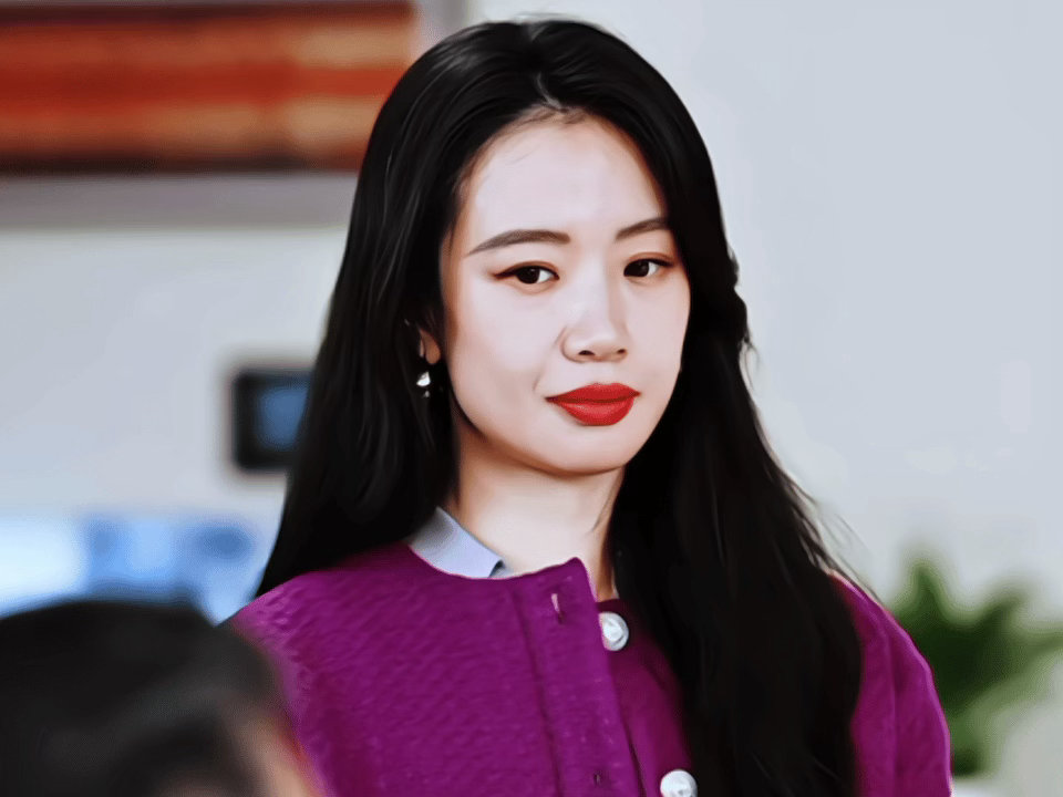 李梦李梦内娱有自己的妍珍蜜语纪 鲁贞贞最大的魅力是她从不觉得自己坏。做坏事做得心