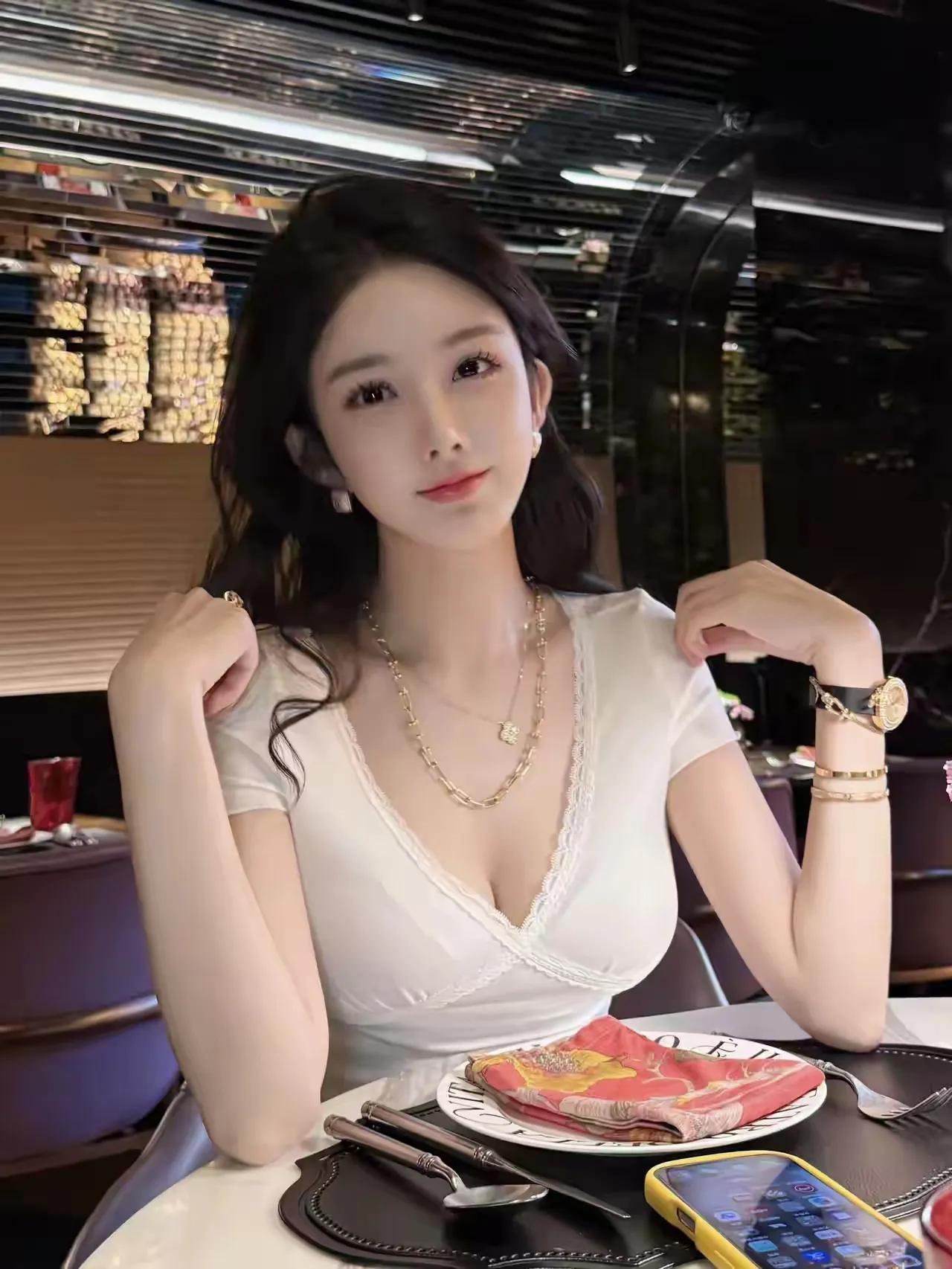 美图图片分享 精致美图推荐 美图一起分享 有没有好看的女头像推荐 你心中的顶级美