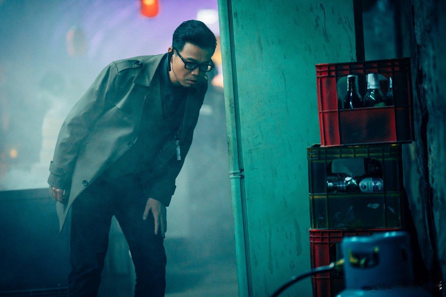 王迅匿杀Edward 电影匿杀 喜剧人转型“恶感”专业户！王迅饰演的Edward