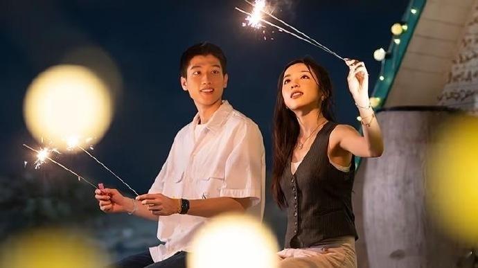 #恋综史上无法超越的一幕# 多年的恋综经验告诉我不要当真！[苦涩] ​​​
