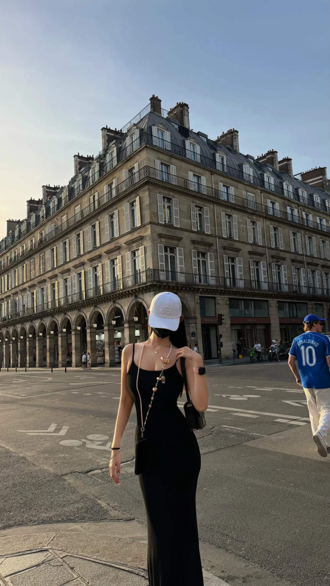 Hi Paris