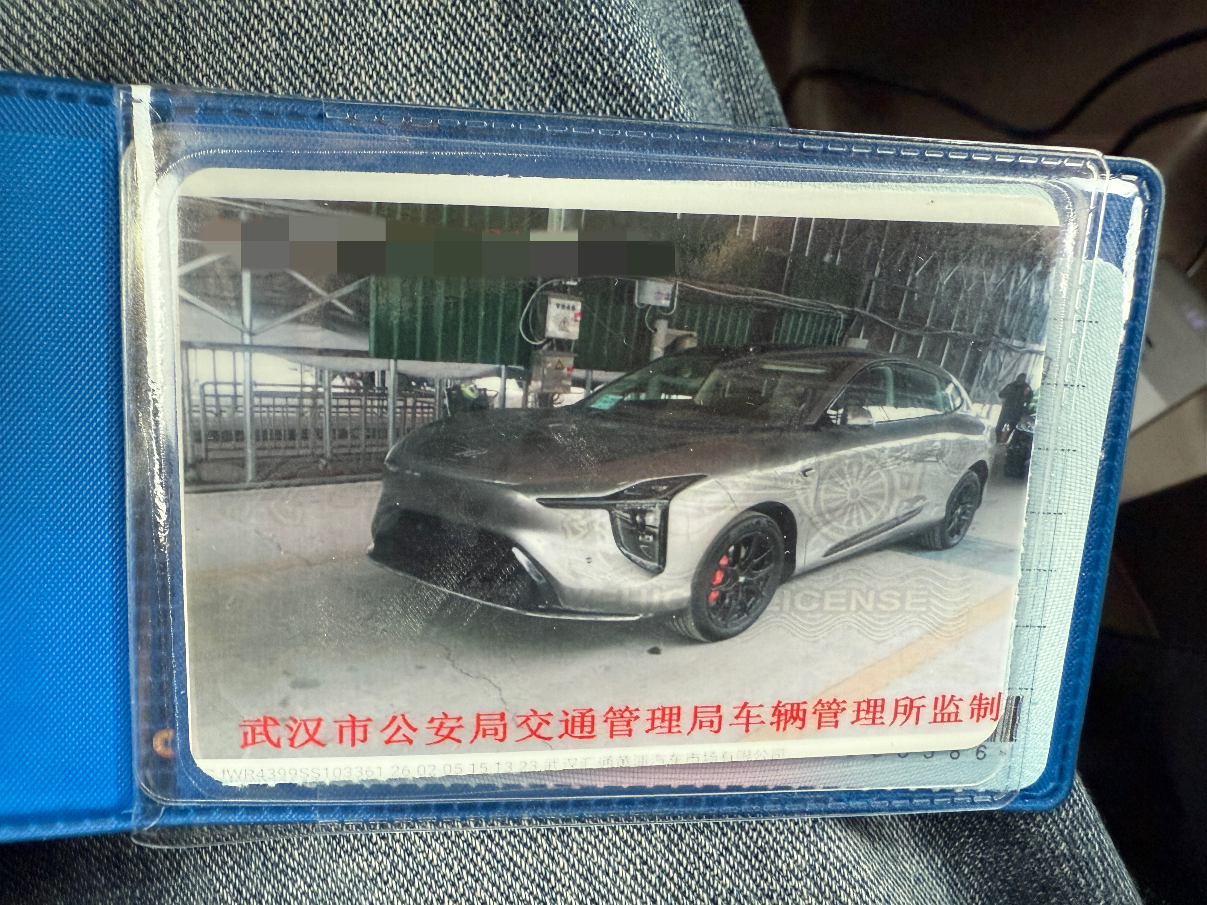 回家第☝️件事儿办完～我的小银真帅卷妹的唠嗑我与汽车的日常